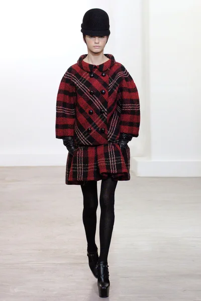 Look 2